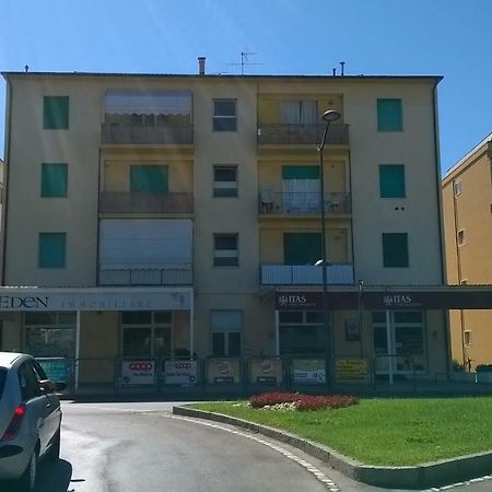 Noemi Apartment Сан Винченцо Екстериор снимка