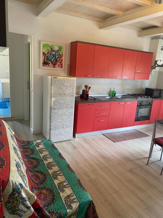 Noemi Apartment Сан Винченцо Екстериор снимка
